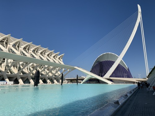 Yellow Line: Spain+Portugal travel pictures 