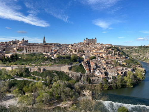 Yellow Line: Spain+Portugal travel pictures 