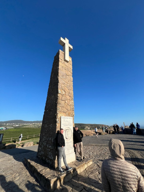 Yellow Line: Spain+Portugal travel pictures 