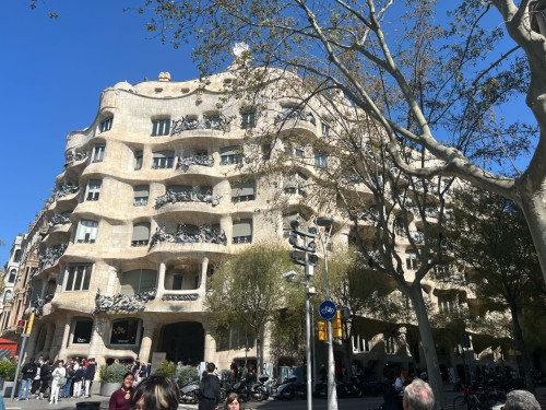 Yellow Line: Spain+Portugal travel pictures 