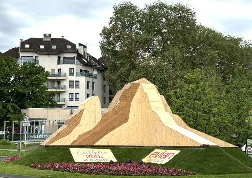 4 Day Tour in French and Switzerland, GoldenPass Included travel pictures 