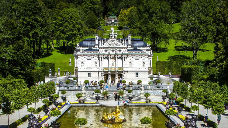  慕尼黑E线•德国浪漫之路3日2晚私家团（慕尼黑进 法兰克福出)|新天鹅堡+罗腾堡+纽伦堡+班贝格+维尔茨堡•2人起订•1单1团