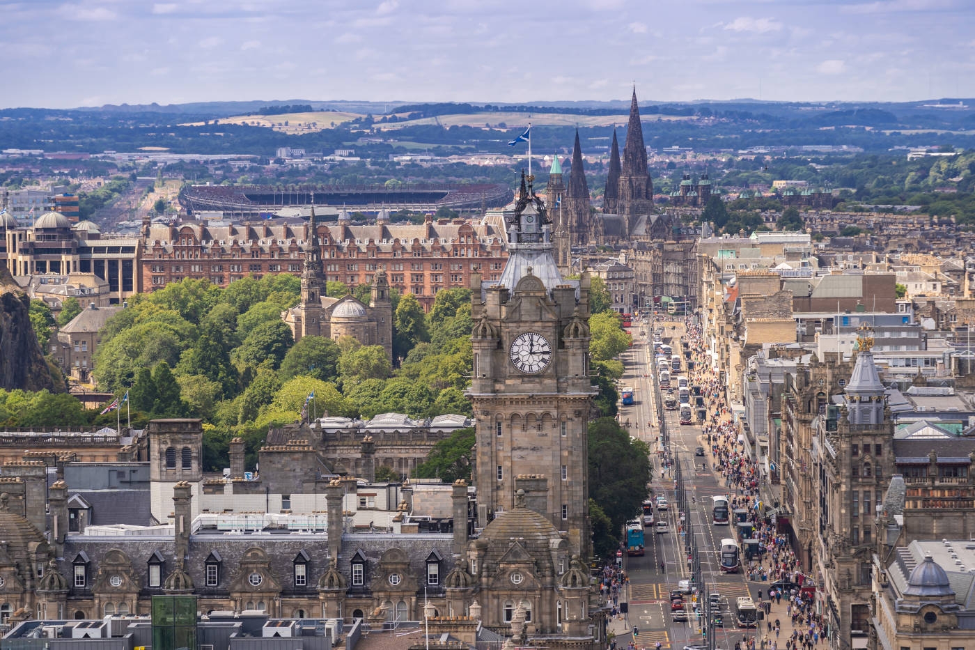 英国•英伦精华6日私家团•伦敦往返•剑桥+牛津+约克+爱丁堡+湖区+曼彻斯特+达西庄园+埃文河畔斯特拉特福+巨石阵+温莎城堡+赠送康河撑蒿+赠送温德米尔湖游船蒸汽火车•2人起订•一单一团